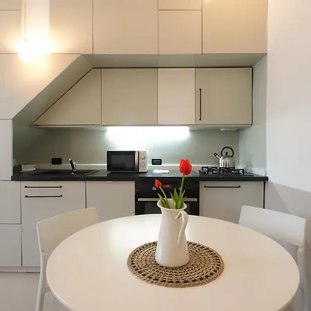 Primopiano Tadino Apartment Milan